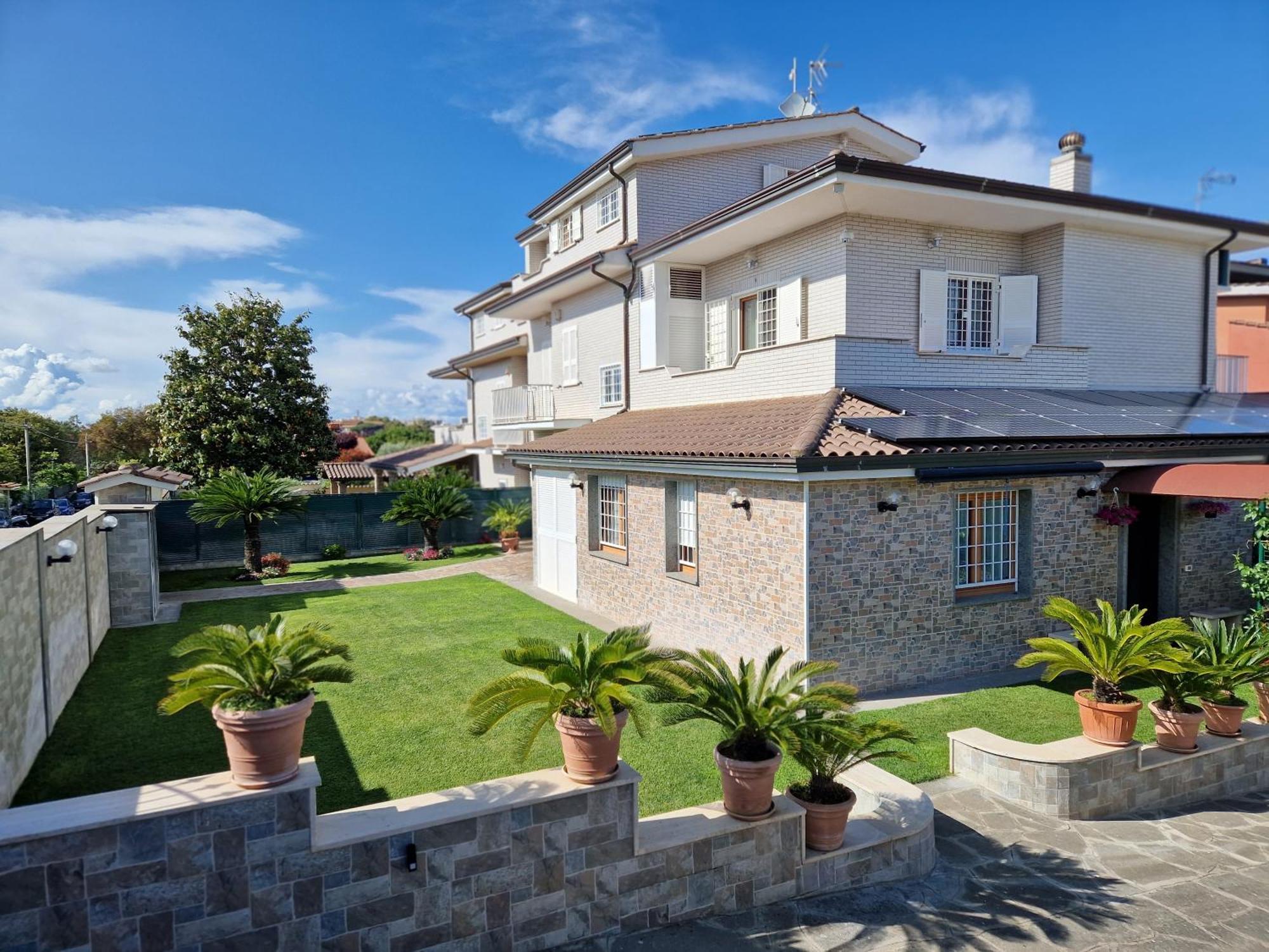 Hotel Castelbarco House B Rom Exterior foto